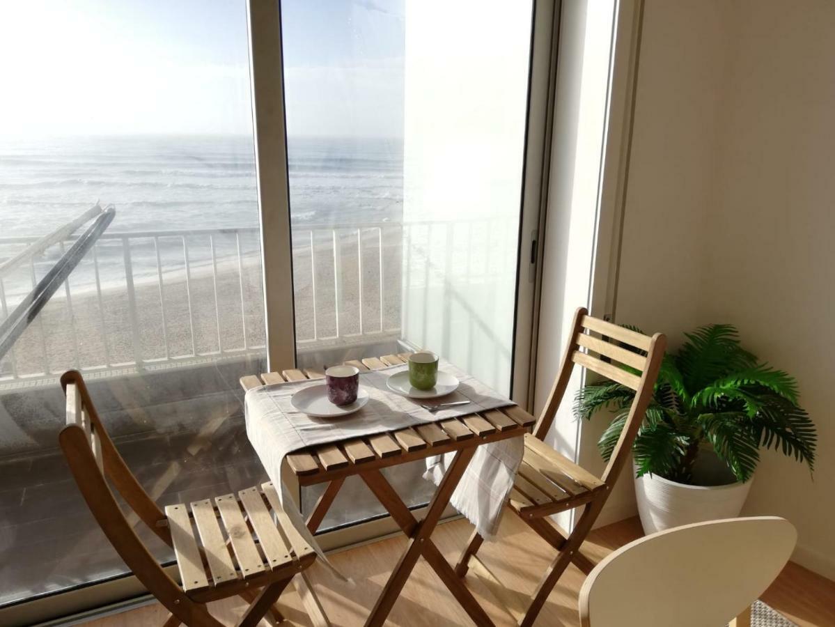Mar Beach Apartment 포보아데바짐 외부 사진